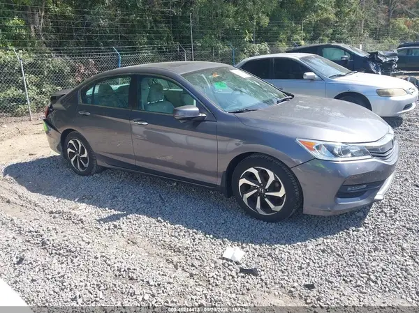 1HGCR2F79GA182614 — 2016 Honda Accord, Задняя часть (Rear), фото до ремонта