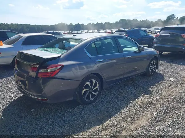 1HGCR2F79GA182614 — 2016 Honda Accord, фото 4 с аукциона IAAI, Задняя часть