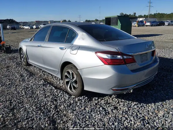 1HGCR2F93GA146161 — 2016 Honda Accord, фото 3 с аукциона IAAI, Правый бок