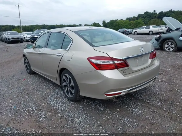 1HGCR3F86GA010166 — 2016 Honda Accord, фото 3 с аукциона IAAI, Передняя часть