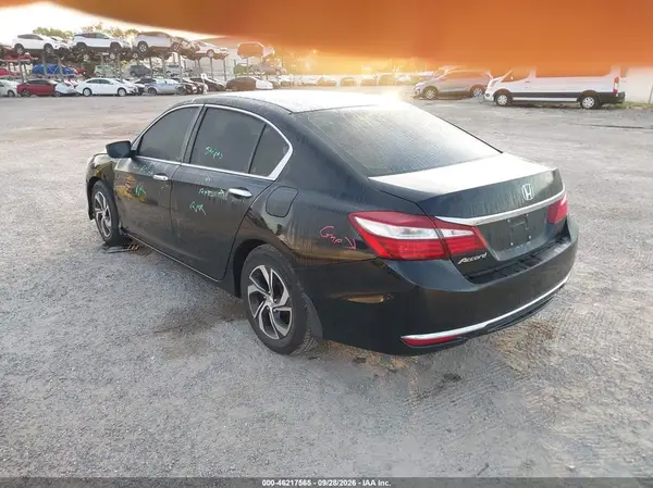 2016 HONDA ACCORD VIN 1HGCR2F33GA122437 фото 3