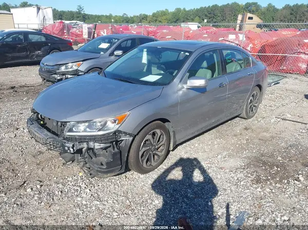 1HGCR2F8XGA246300 — 2016 Honda Accord, фото 2 с аукциона IAAI, Передняя часть