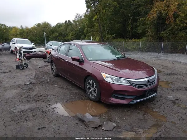1HGCR2F35GA104036 — 2016 Honda Accord, Задняя часть (Rear), фото до ремонта