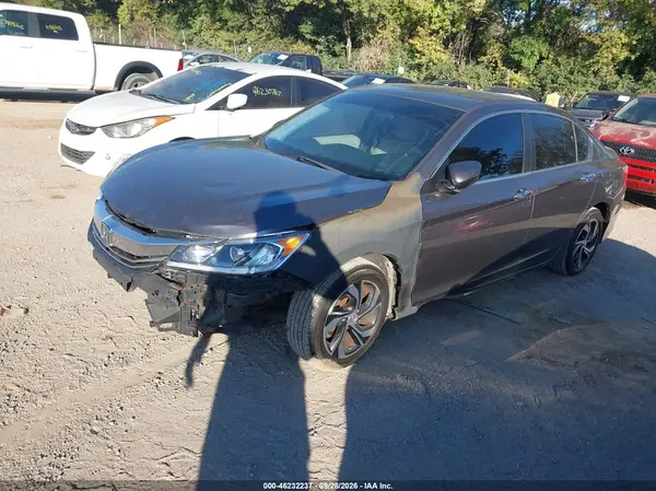 1HGCR2F37GA030196 — 2016 Honda Accord, фото 2 с аукциона IAAI 14.10.2026, Передняя часть