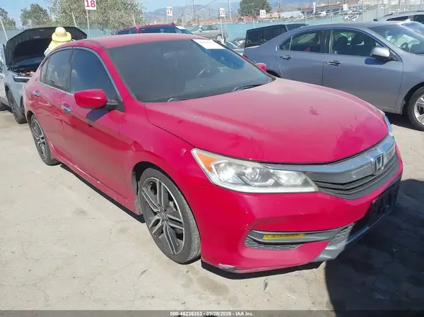 1HGCR2F58GA137050 — 2016 Honda Accord, Задняя часть слева (Left Rear), фото до ремонта