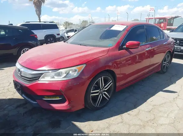 1HGCR2F58GA137050 — 2016 Honda Accord, фото 2 с аукциона IAAI, Задняя часть слева