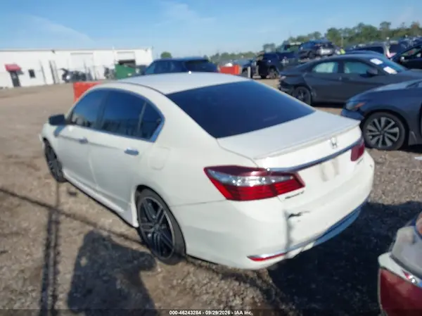 1HGCR2F50GA189238 — 2016 Honda Accord, фото 3 с аукциона IAAI 08.10.2026, Естественный износ