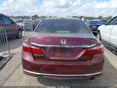 1HGCR2F78GA226781 — 2016 Honda Accord, Правая сторона, фото до ремонта