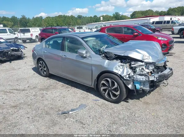 1HGCR3F86HA018317 — 2017 Honda Accord, Передняя часть (Front End), фото до ремонта