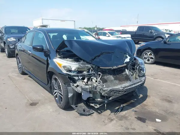 1HGCR2F58HA004645 — 2017 Honda Accord, Передняя часть (Front End), фото до ремонта