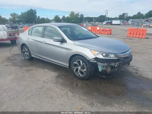 1HGCR2F35HA076692 — 2017 Honda Accord, Передняя часть (Front End), фото до ремонта