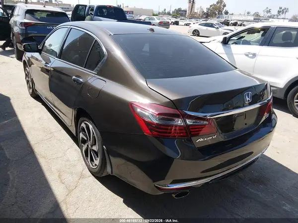 1HGCR3F82HA008478 — 2017 Honda Accord, фото 3 с аукциона IAAI 30.09.2026, Не указано