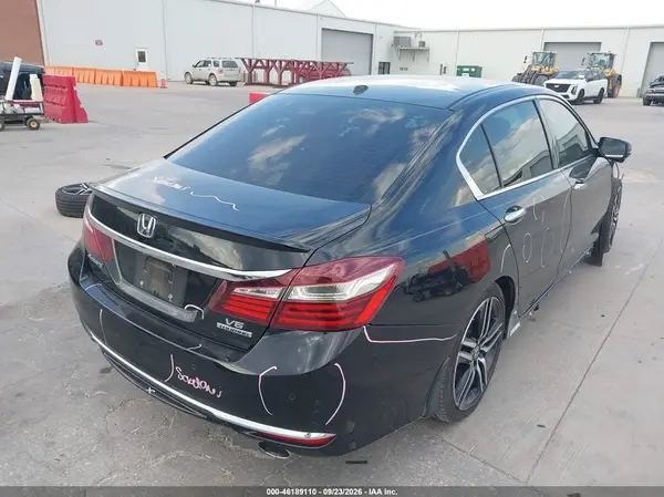 1HGCR3F91HA020601 — 2017 Honda Accord, фото 4 с аукциона IAAI 03.10.2026, Передняя часть