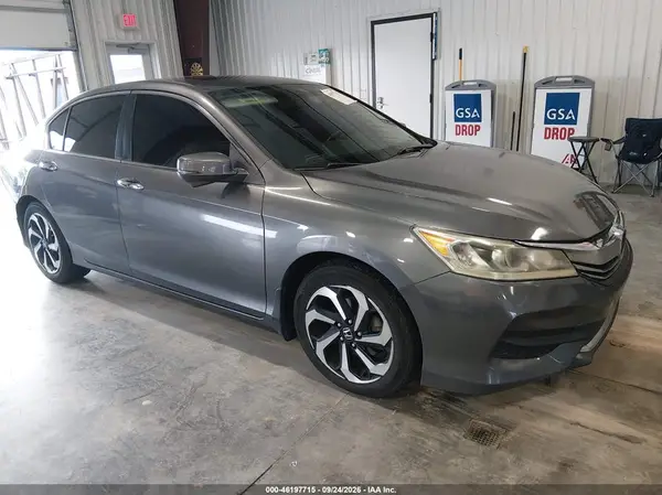 1HGCR2F83HA049616 — 2017 Honda Accord, Задняя часть слева (Left Rear), фото до ремонта