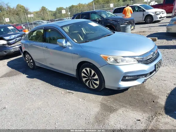 JHMCR6F59HC015470 — 2017 Honda Accord, Задняя часть справа (Right Rear), фото до ремонта