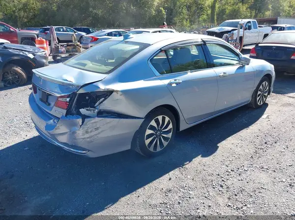 2017 HONDA ACCORD VIN JHMCR6F59HC015470 фото 4