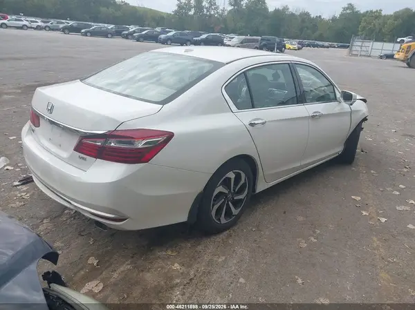 1HGCR3F8XHA014478 — 2017 Honda Accord, фото 4 с аукциона IAAI, Передняя часть