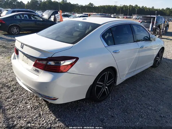 1HGCR3F93HA023550 — 2017 Honda Accord, фото 4 с аукциона IAAI, Передняя часть