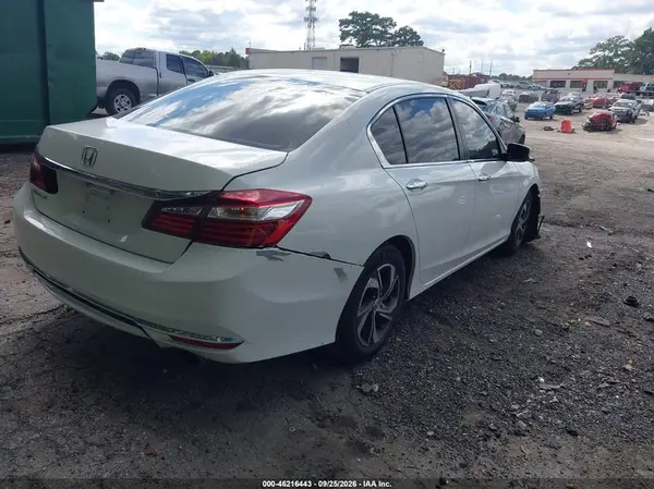 1HGCR2F3XHA195001 — 2017 Honda Accord, фото 4 с аукциона IAAI, Повреждение рамы