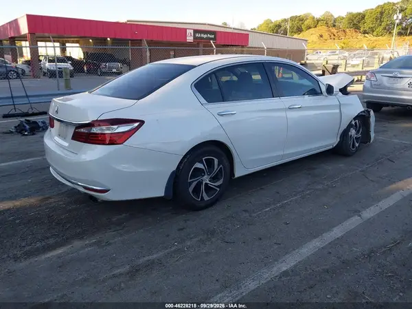 1HGCR2F3XHA291257 — 2017 Honda Accord, фото 4 с аукциона IAAI, Передняя часть справа