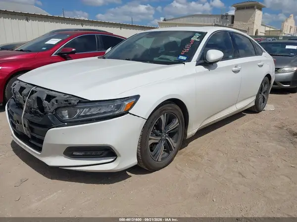 1HGCV2F30JA042306 — 2018 Honda Accord, фото 2 с аукциона IAAI 12.10.2026, Передняя часть