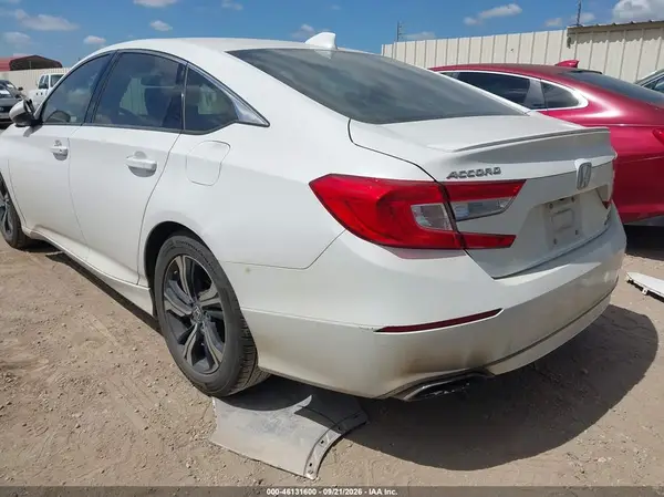 1HGCV2F30JA042306 — 2018 Honda Accord, фото 3 с аукциона IAAI 12.10.2026, Передняя часть