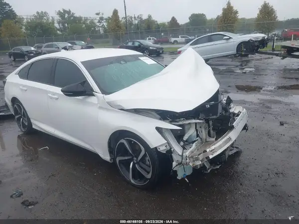 1HGCV1F3XJA217347 — 2018 Honda Accord, Передняя часть (Front End), фото до ремонта