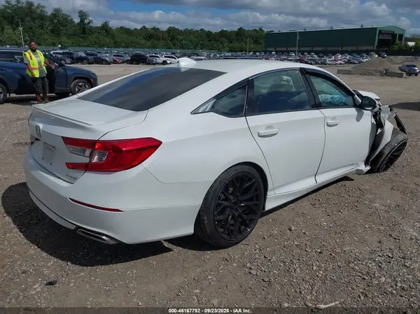 1HGCV1F36JA252659 — 2018 Honda Accord, фото 4 с аукциона IAAI 08.10.2026, Передняя часть