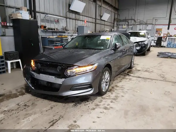 1HGCV1F12JA157353 — 2018 Honda Accord, фото 2 с аукциона IAAI, Задняя часть