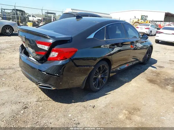 1HGCV2F39JA047181 — 2018 Honda Accord, фото 4 с аукциона IAAI, Задняя часть