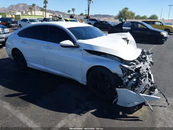 1HGCV1F34JA139311 — 2018 Honda Accord, Передняя часть (Front End), фото до ремонта