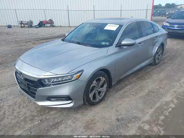 1HGCV1F49JA084069 — 2018 Honda Accord, фото 2 с аукциона IAAI, Задняя часть слева