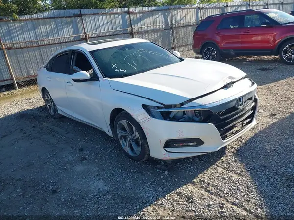1HGCV2F61JA030661 — 2018 Honda Accord, Передняя и задняя части (Front & Rear), фото до ремонта