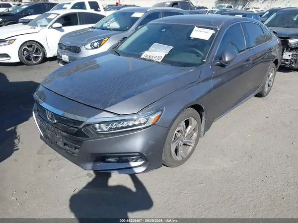 1HGCV1F41JA009334 — 2018 Honda Accord, фото 2 с аукциона IAAI, Задняя часть