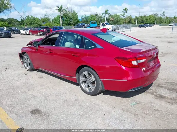1HGCV1F5XJA101311 — 2018 Honda Accord, фото 3 с аукциона IAAI, Передняя часть