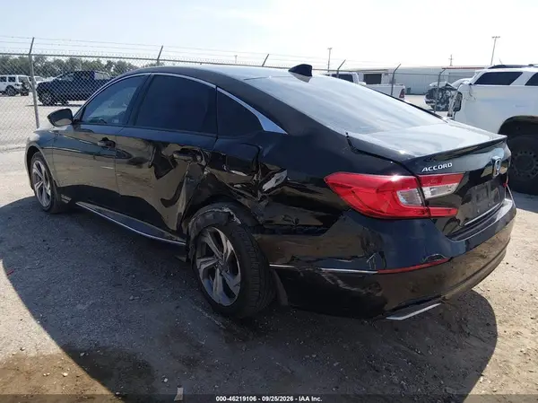 1HGCV1F57JA079252 — 2018 Honda Accord, фото 3 с аукциона IAAI, Задняя часть слева