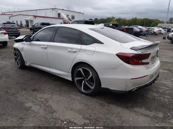 1HGCV1F38JA259743 — 2018 Honda Accord, фото 3 с аукциона IAAI, Передняя часть