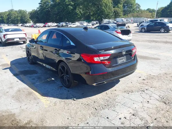 1HGCV1F36JA166350 — 2018 Honda Accord, фото 3 с аукциона IAAI, Левый бок