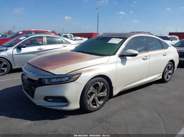 1HGCV1F56JA058537 — 2018 Honda Accord, фото 2 с аукциона IAAI, Угон
