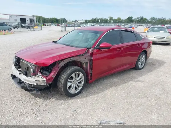 1HGCV1F10JA103775 — 2018 Honda Accord, фото 2 с аукциона IAAI, Передняя часть