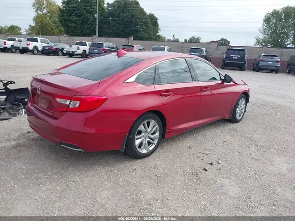 1HGCV1F10JA103775 — 2018 Honda Accord, фото 4 с аукциона IAAI, Передняя часть