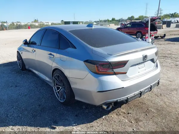 2018 HONDA ACCORD VIN 1HGCV2F33JA052327 фото 3