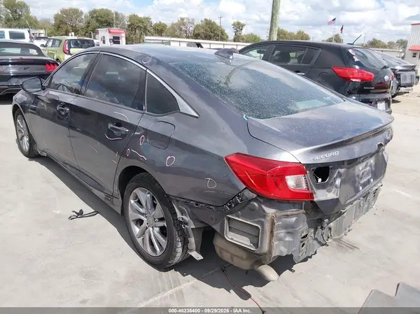 1HGCV1F16JA111332 — 2018 Honda Accord, фото 3 с аукциона IAAI, Задняя часть