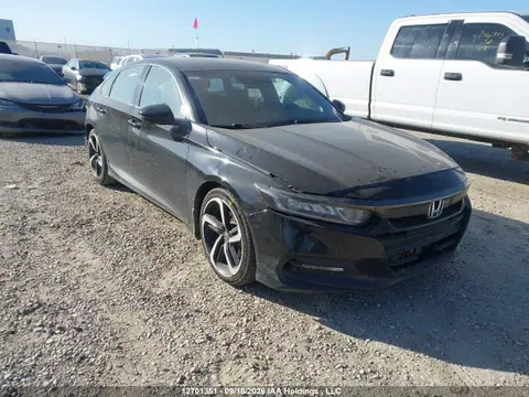 1HGCV2F34KA800536 — 2019 Honda Accord, Задняя часть (Rear), фото до ремонта