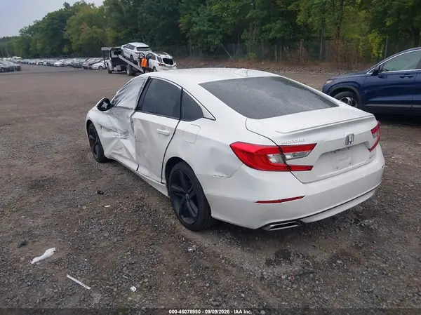 1HGCV1F3XKA082288 — 2019 Honda Accord, фото 3 с аукциона IAAI 14.10.2026, Левый бок