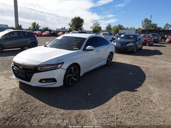 1HGCV1F38KA055333 — 2019 Honda Accord, фото 2 с аукциона IAAI, Левый бок