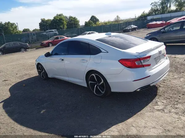 1HGCV1F38KA055333 — 2019 Honda Accord, фото 3 с аукциона IAAI, Левый бок