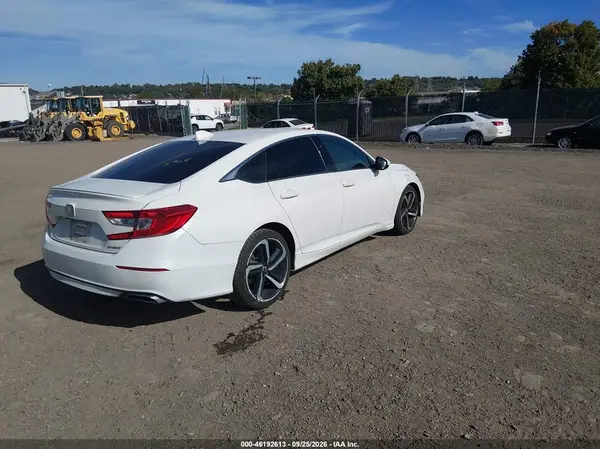 1HGCV1F38KA055333 — 2019 Honda Accord, фото 4 с аукциона IAAI, Левый бок
