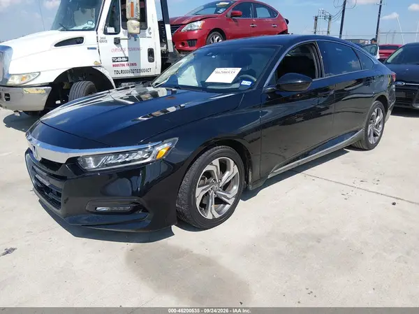 1HGCV1F41KA136294 — 2019 Honda Accord, фото 2 с аукциона IAAI, Правый бок