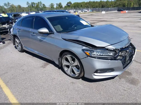 1HGCV2F91KA012608 — 2019 Honda Accord, Передняя и задняя части (Front & Rear), фото до ремонта